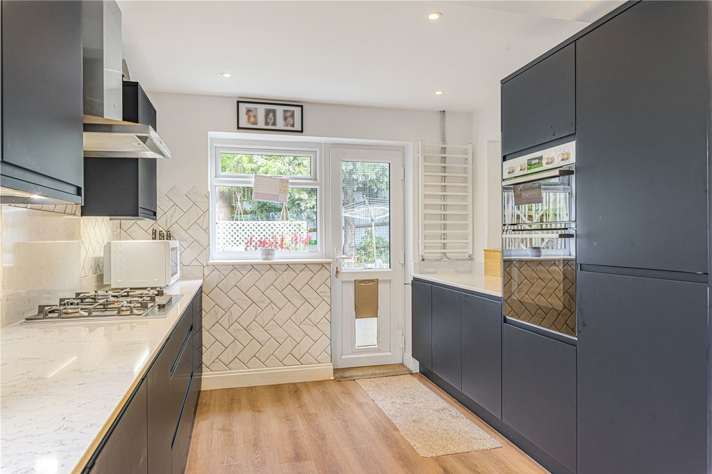 4 bedroom bungalow for sale in Hextable | Robinson Jackson