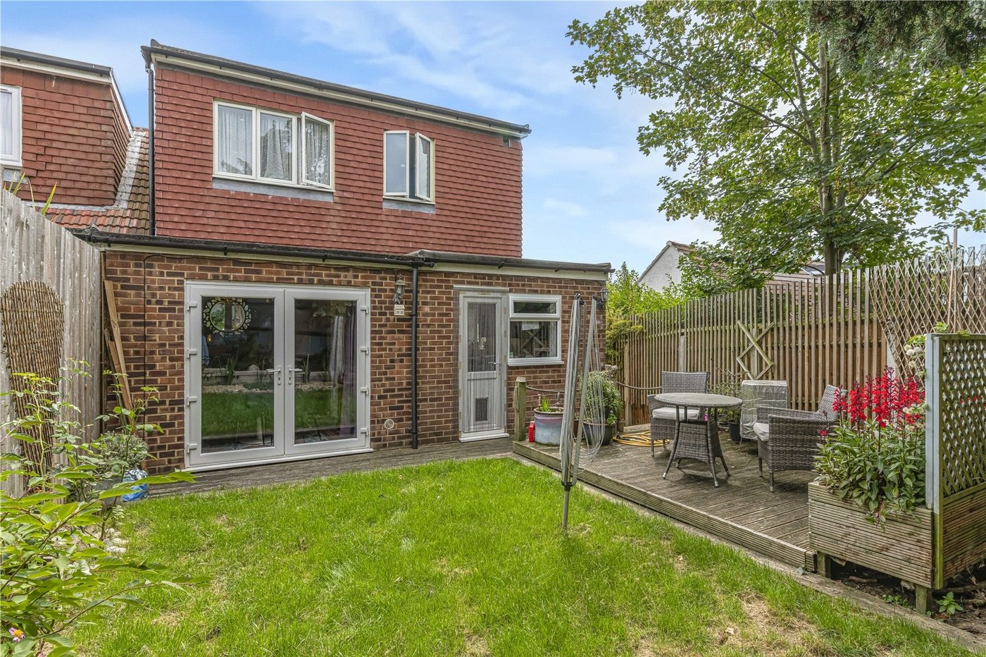 4 bedroom bungalow for sale in Hextable | Robinson Jackson