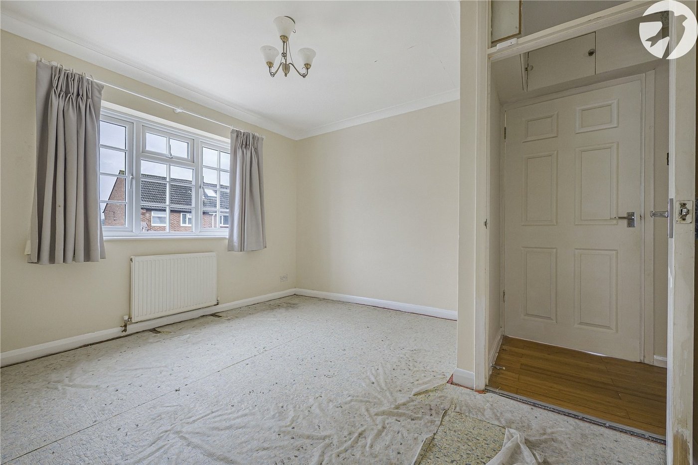 3 bedroom bungalow for sale in Hextable | Robinson Jackson