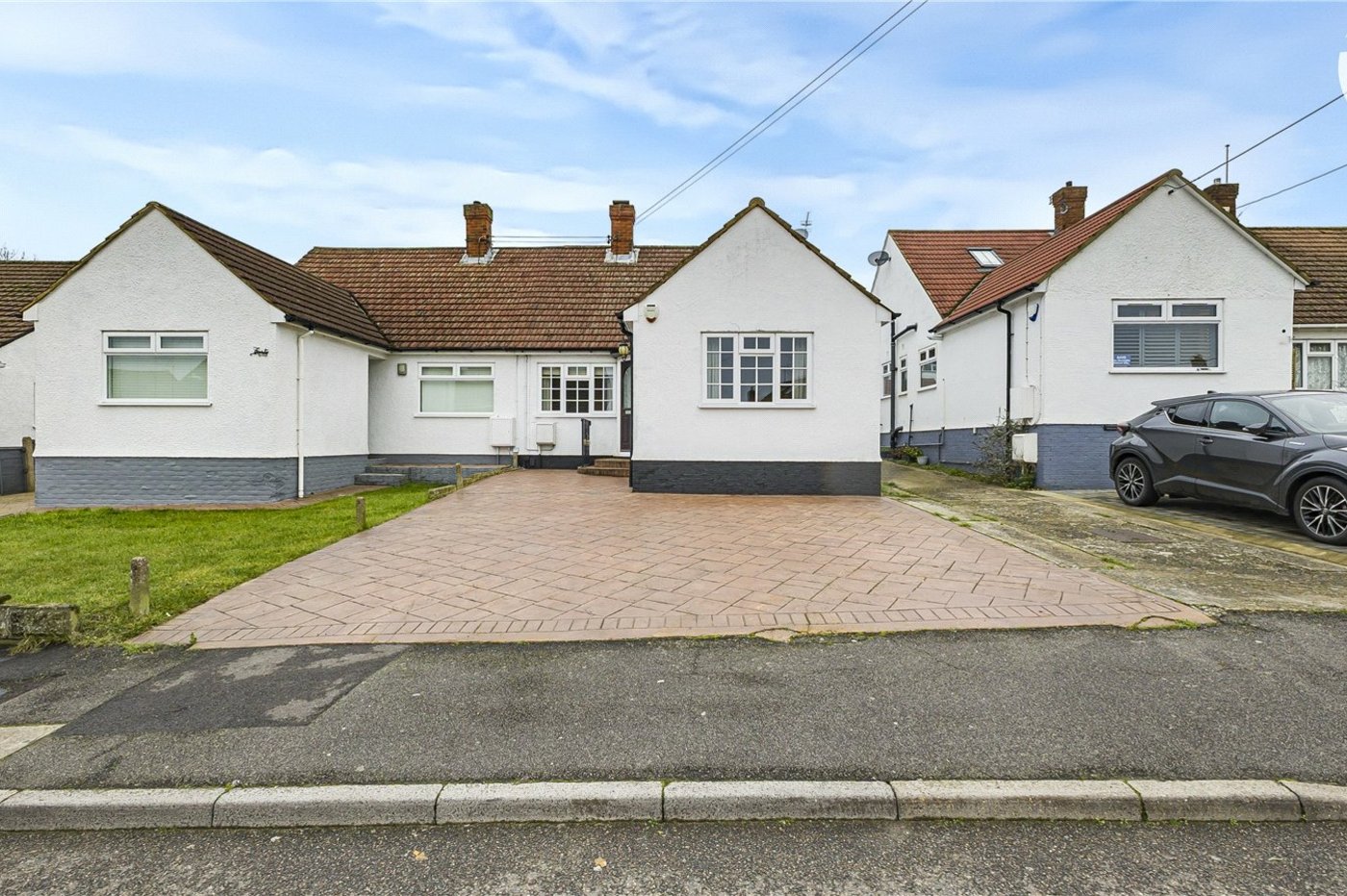 3 bedroom bungalow for sale in Hextable | Robinson Jackson