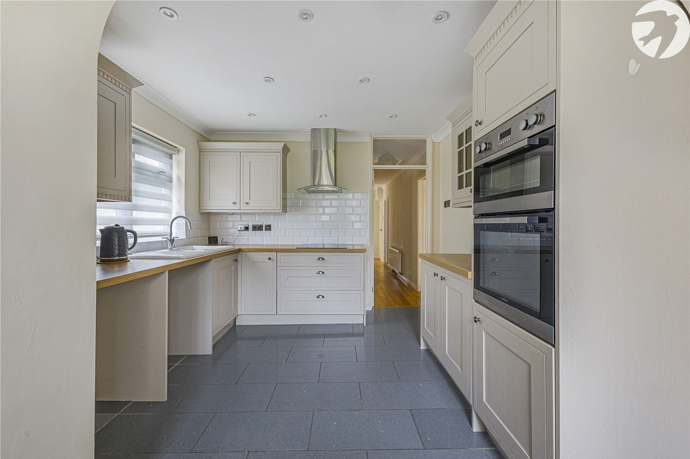 3 bedroom bungalow for sale in Hextable | Robinson Jackson