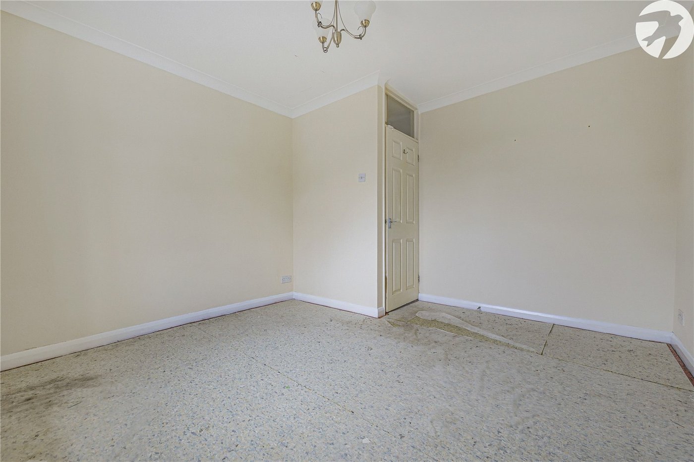 3 bedroom bungalow for sale in Hextable | Robinson Jackson