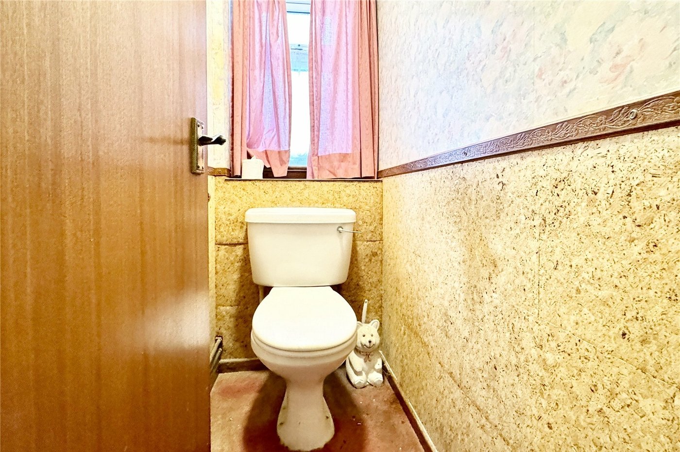 3 bedroom bungalow for sale in Hextable | Robinson Jackson