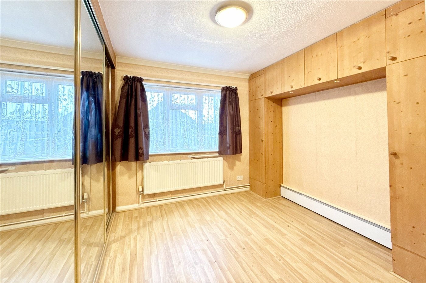 3 bedroom bungalow for sale in Hextable | Robinson Jackson