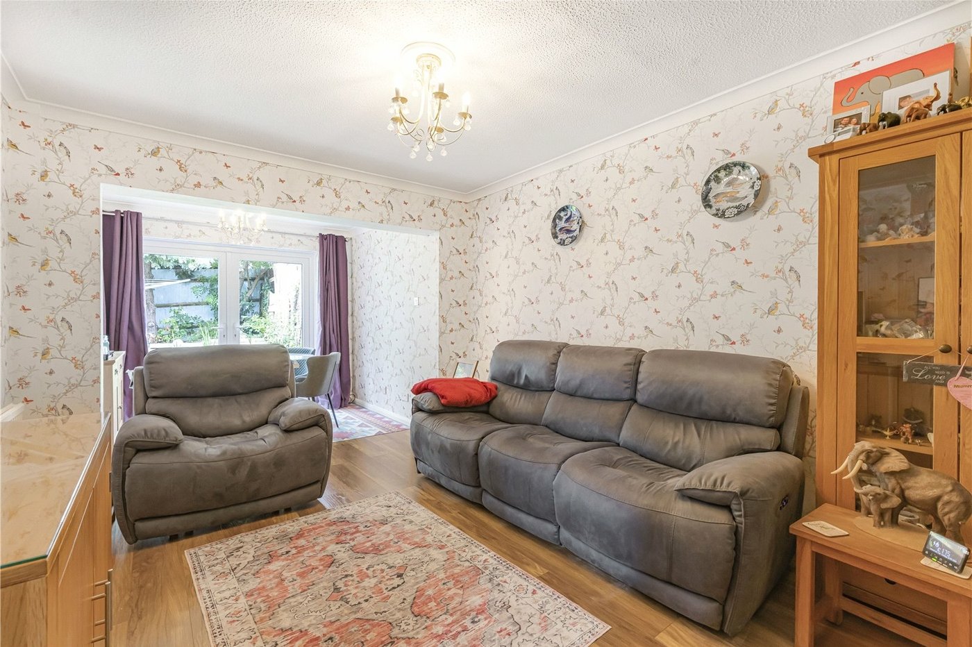 4 bedroom bungalow for sale in Hextable | Robinson Jackson