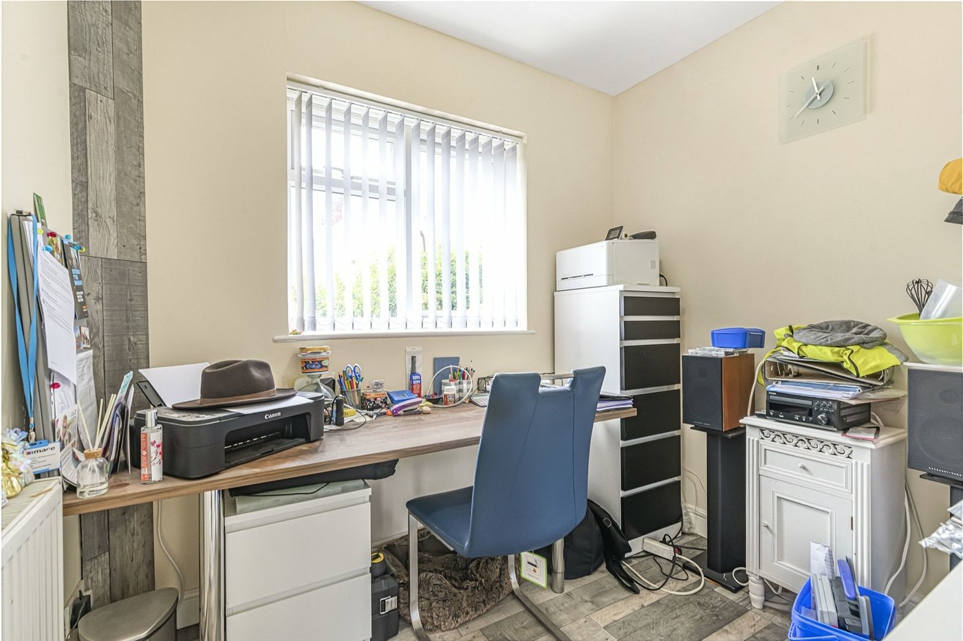 4 bedroom bungalow for sale in Hextable | Robinson Jackson