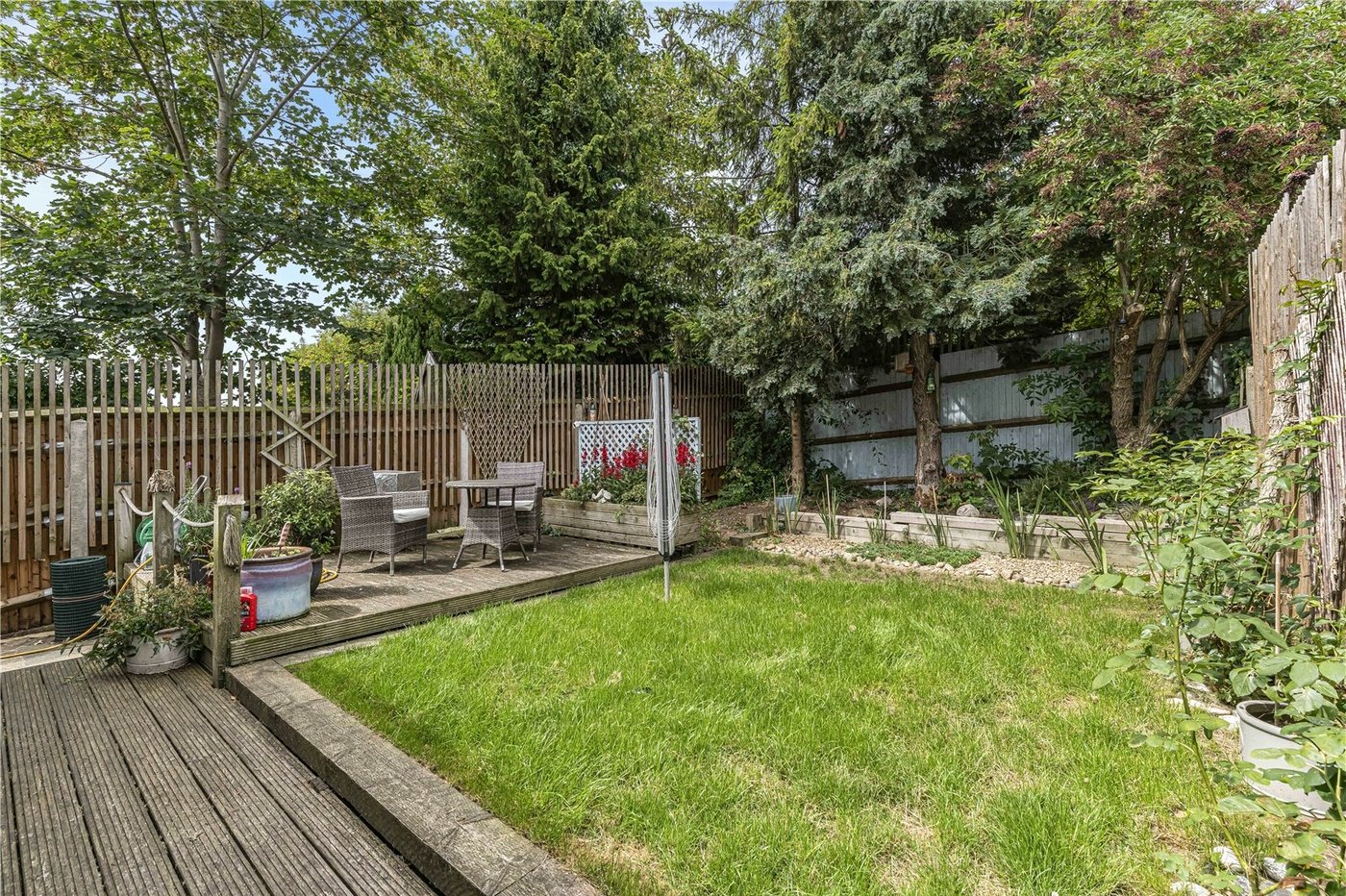 4 bedroom bungalow for sale in Hextable | Robinson Jackson