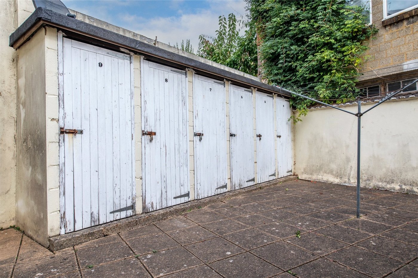 1 bedroom property for sale in Maidstone | Robinson Michael & Jackson