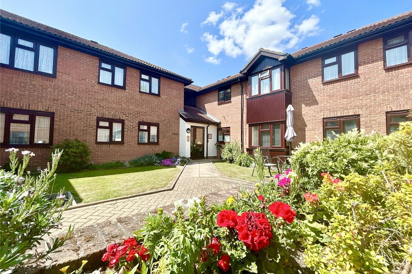 2 bedroom property for sale in Sidcup | Robinson Jackson