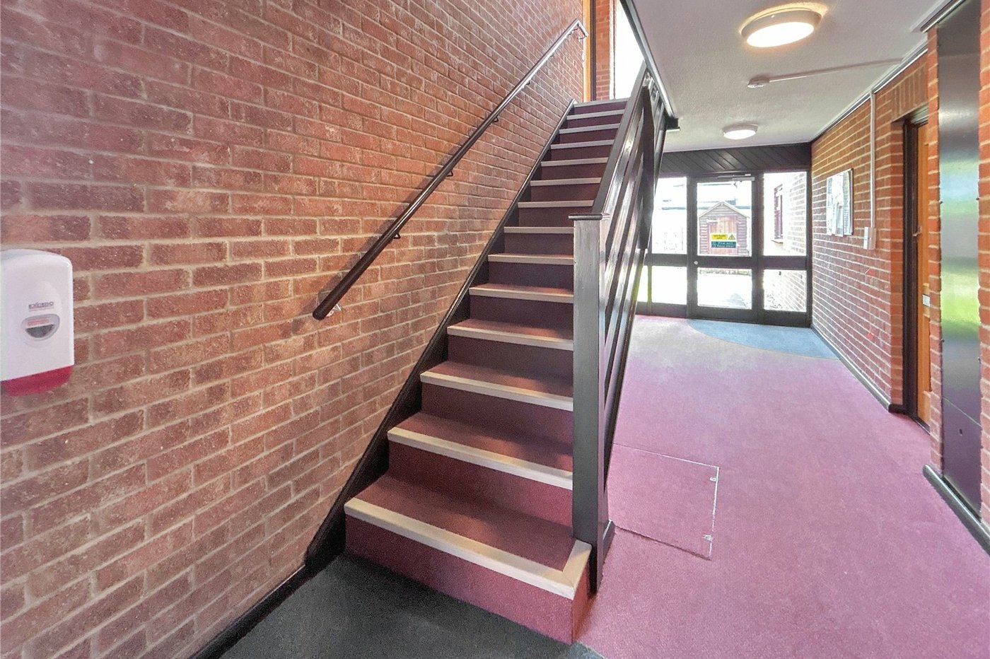 2 bedroom property for sale in Sidcup | Robinson Jackson