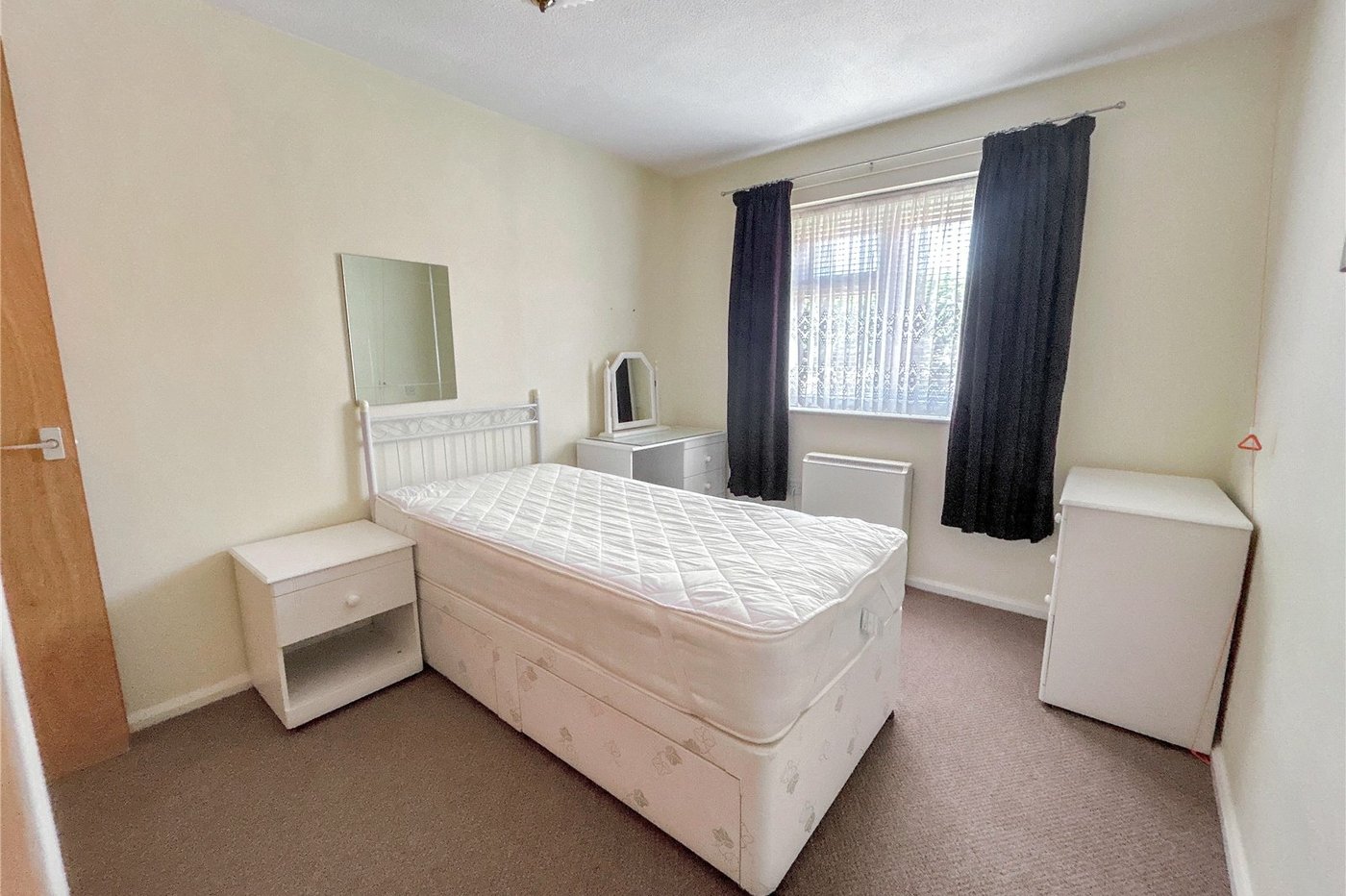 2 bedroom property for sale in Sidcup | Robinson Jackson