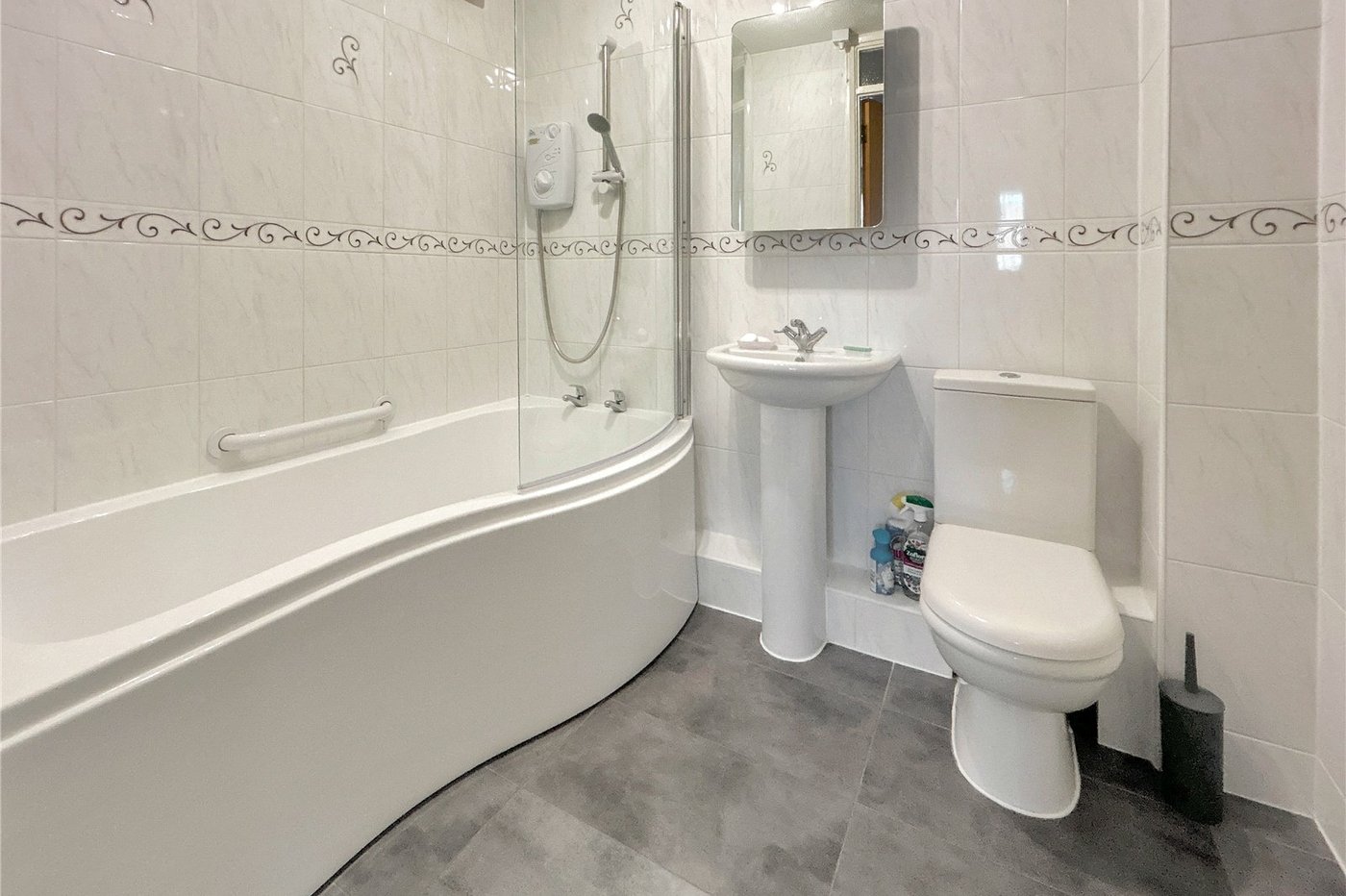 2 bedroom property for sale in Sidcup | Robinson Jackson