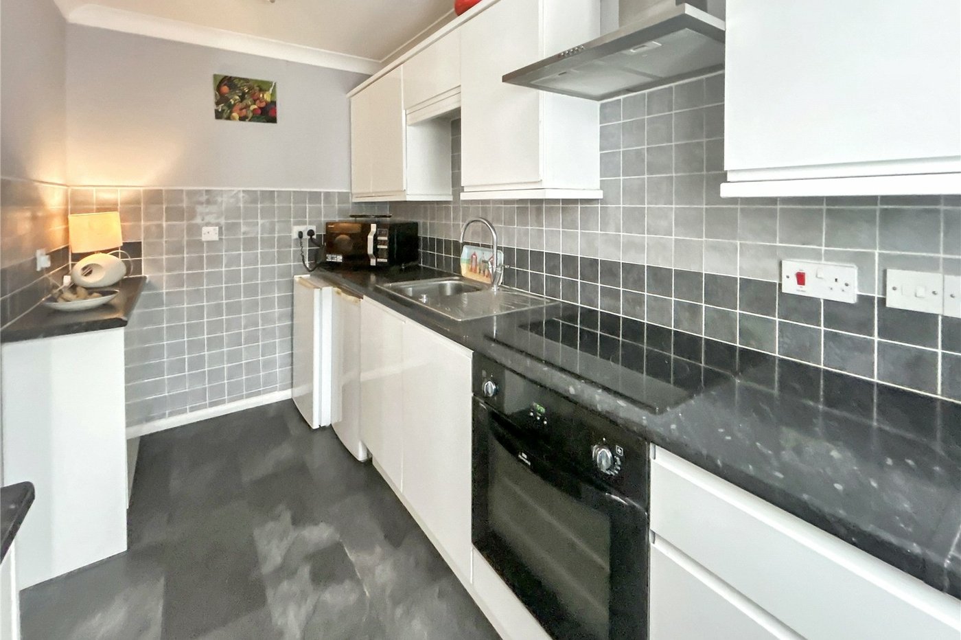 2 bedroom property for sale in Sidcup | Robinson Jackson