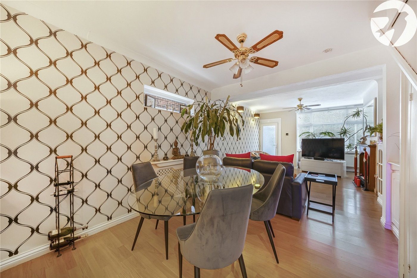 3 bedroom house for sale in West Dartford | Robinson Jackson