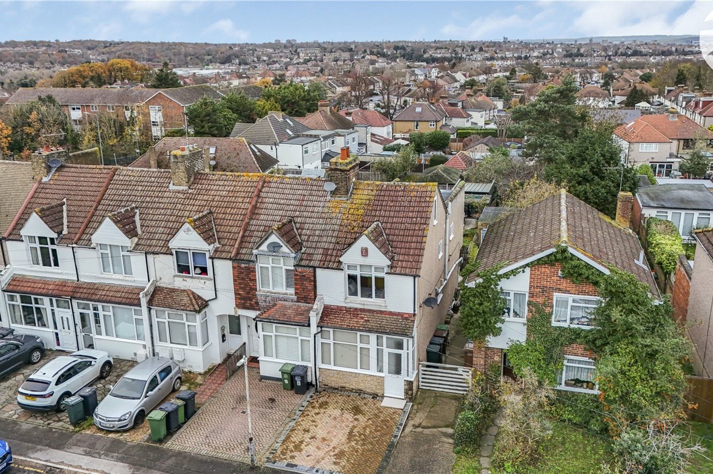 3 bedroom house for sale in West Dartford | Robinson Jackson