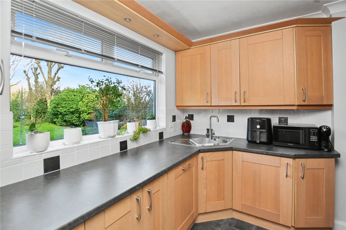 4 bedroom house for sale in Bexleyheath | Robinson Jackson