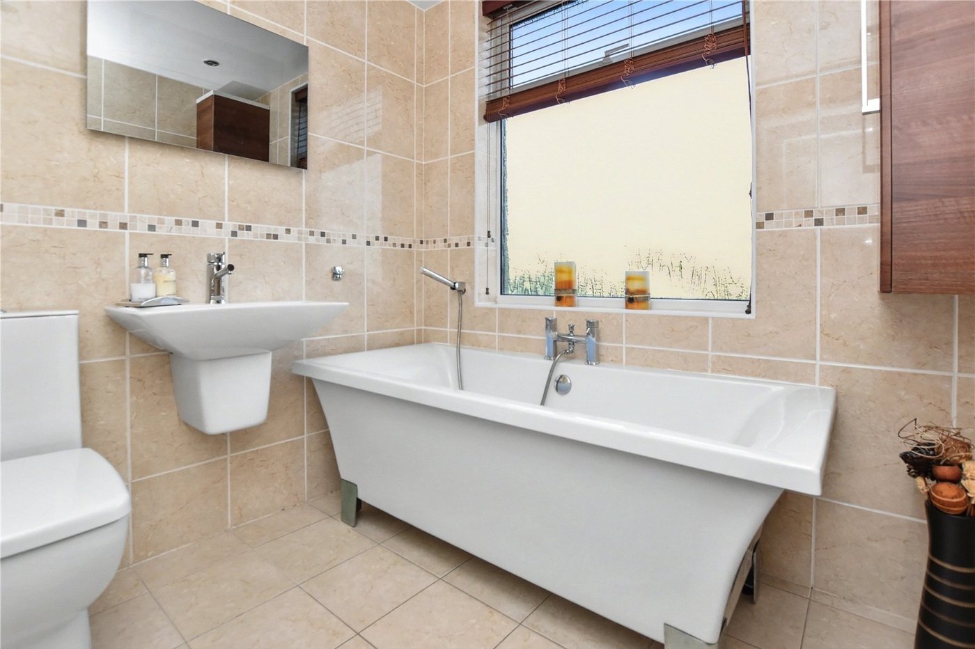 4 bedroom house for sale in Bexleyheath | Robinson Jackson