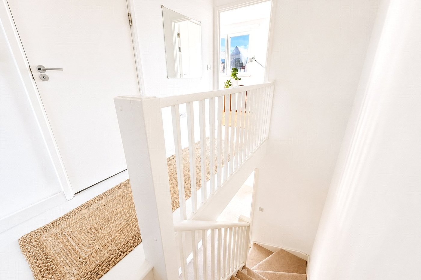3 bedroom house for sale in London | Robinson Jackson
