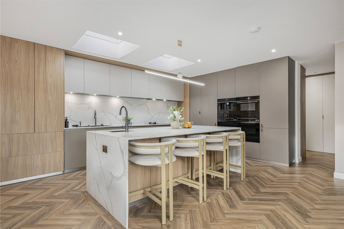 4 bedroom property for sale in Dartford | Robinson Jackson