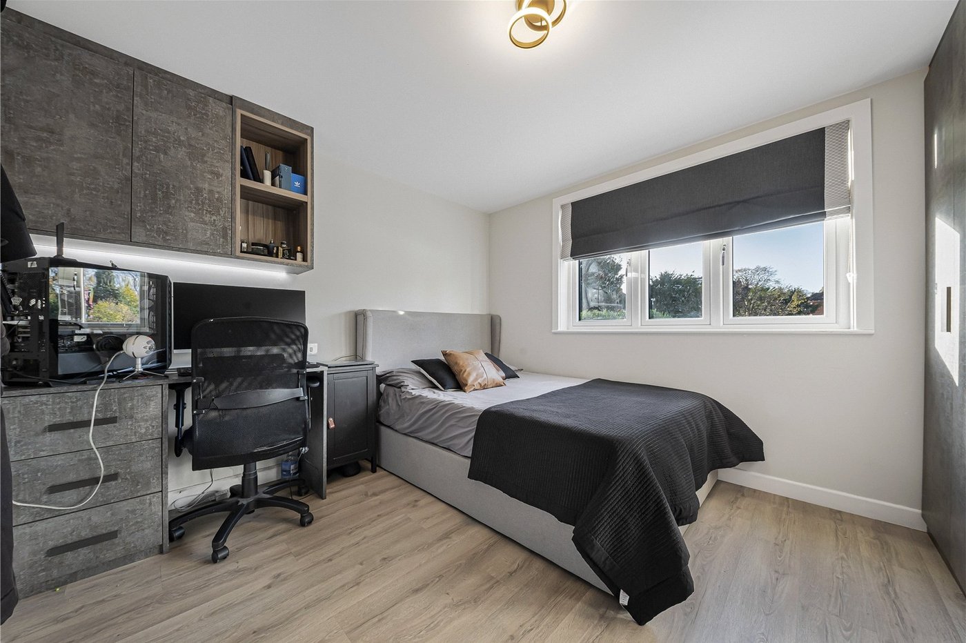 4 bedroom property for sale in Dartford | Robinson Jackson