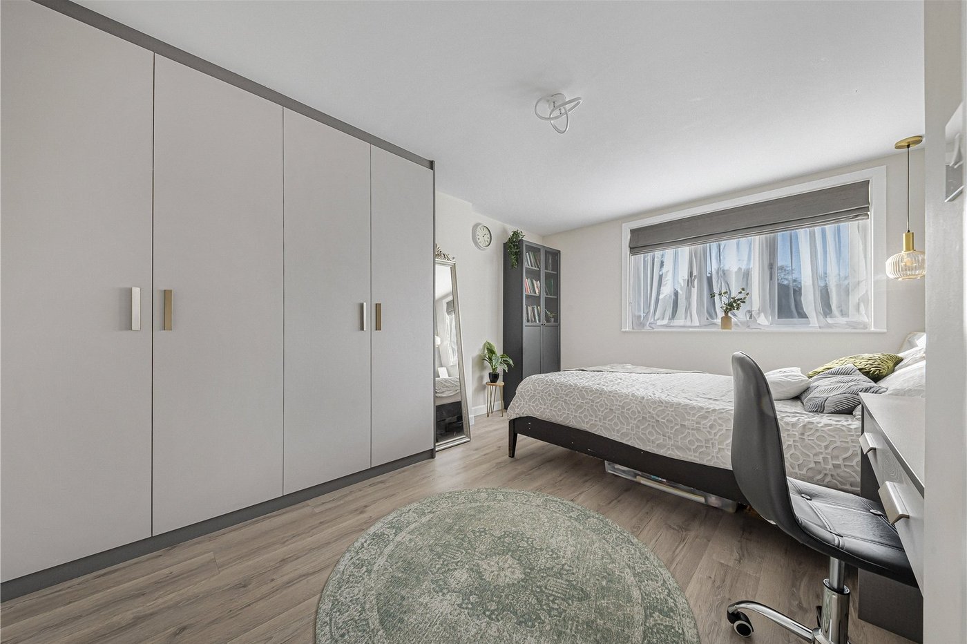 4 bedroom property for sale in Dartford | Robinson Jackson