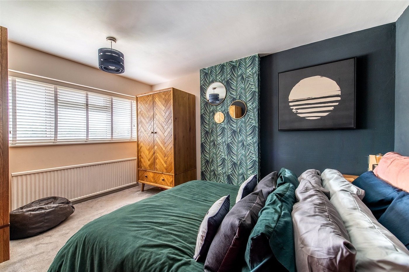 3 bedroom house for sale in Istead Rise | Robinson Michael & Jackson