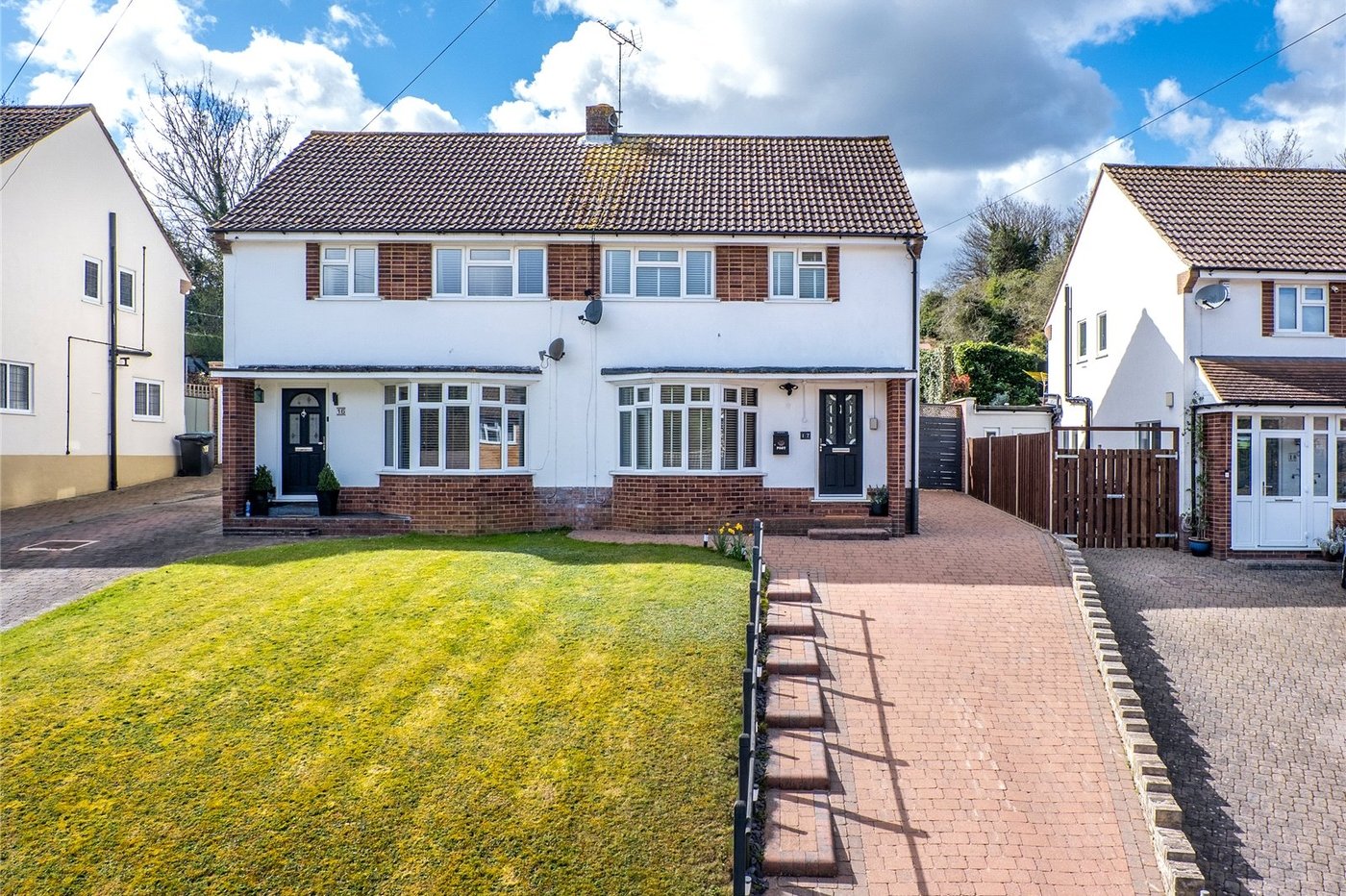 3 bedroom house for sale in Istead Rise | Robinson Michael & Jackson