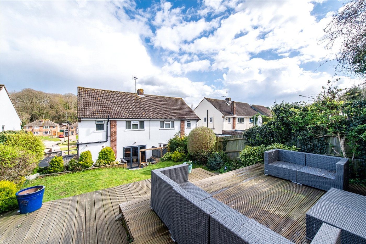 3 bedroom house for sale in Istead Rise | Robinson Michael & Jackson