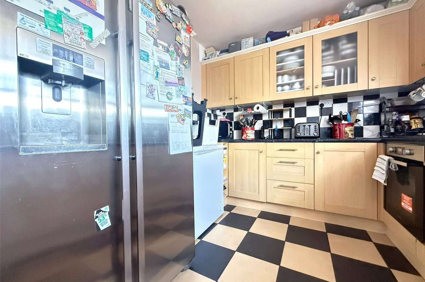 3 bedroom property for sale in Abbey Wood | Robinson Jackson