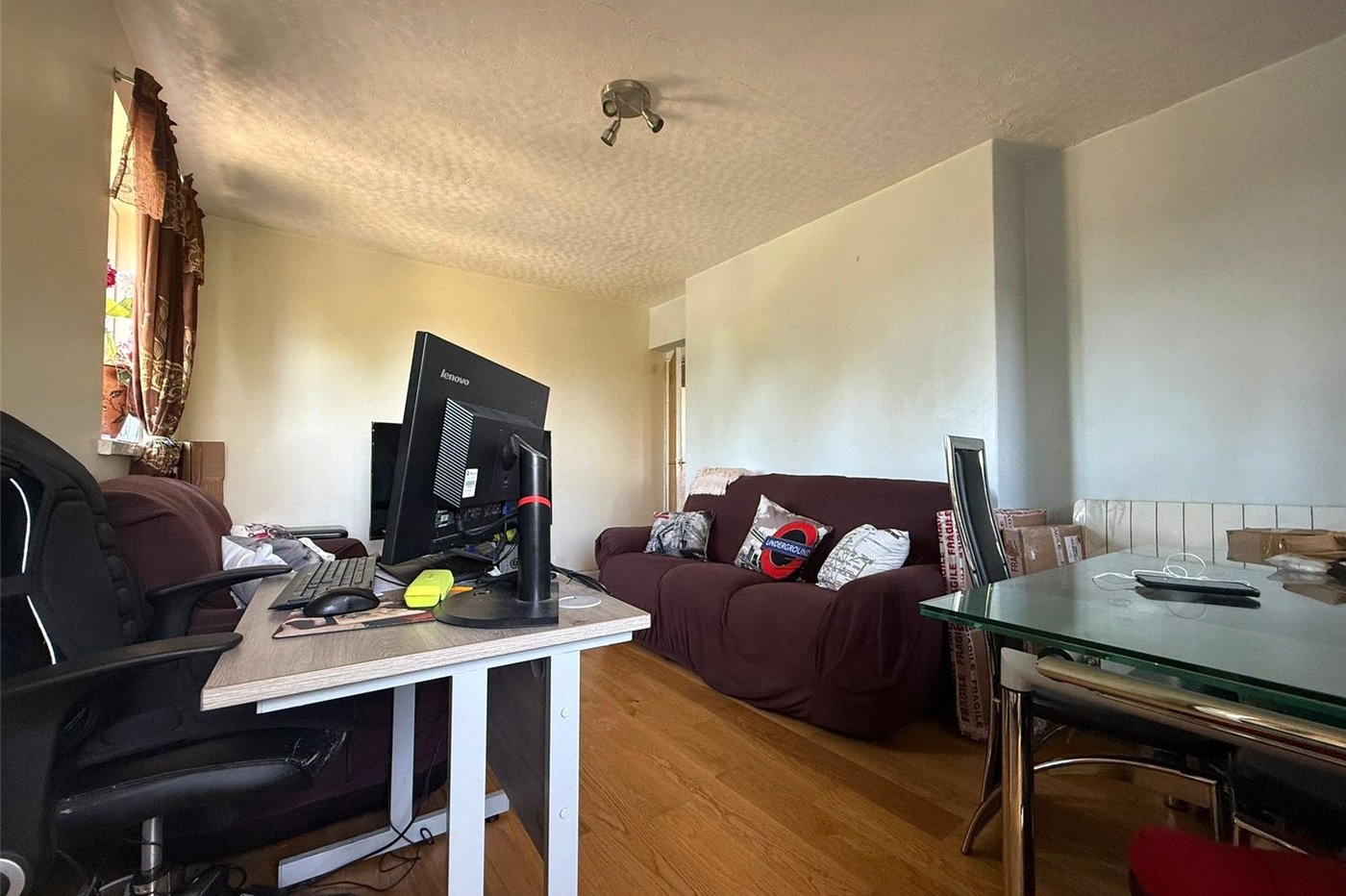 3 bedroom property for sale in Abbey Wood | Robinson Jackson