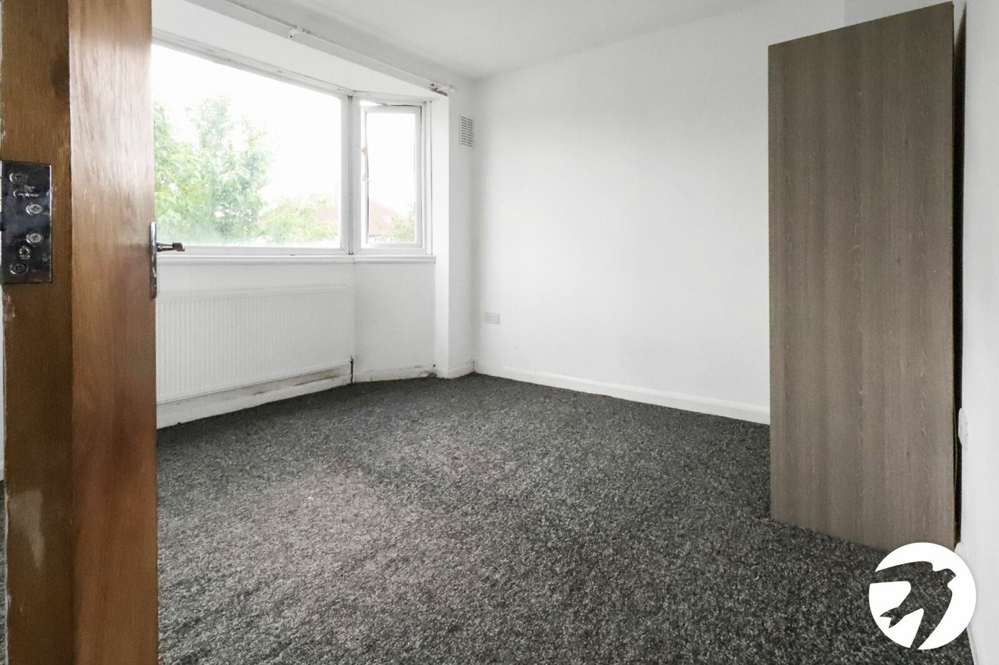 3 bedroom house for sale in London | Robinson Jackson