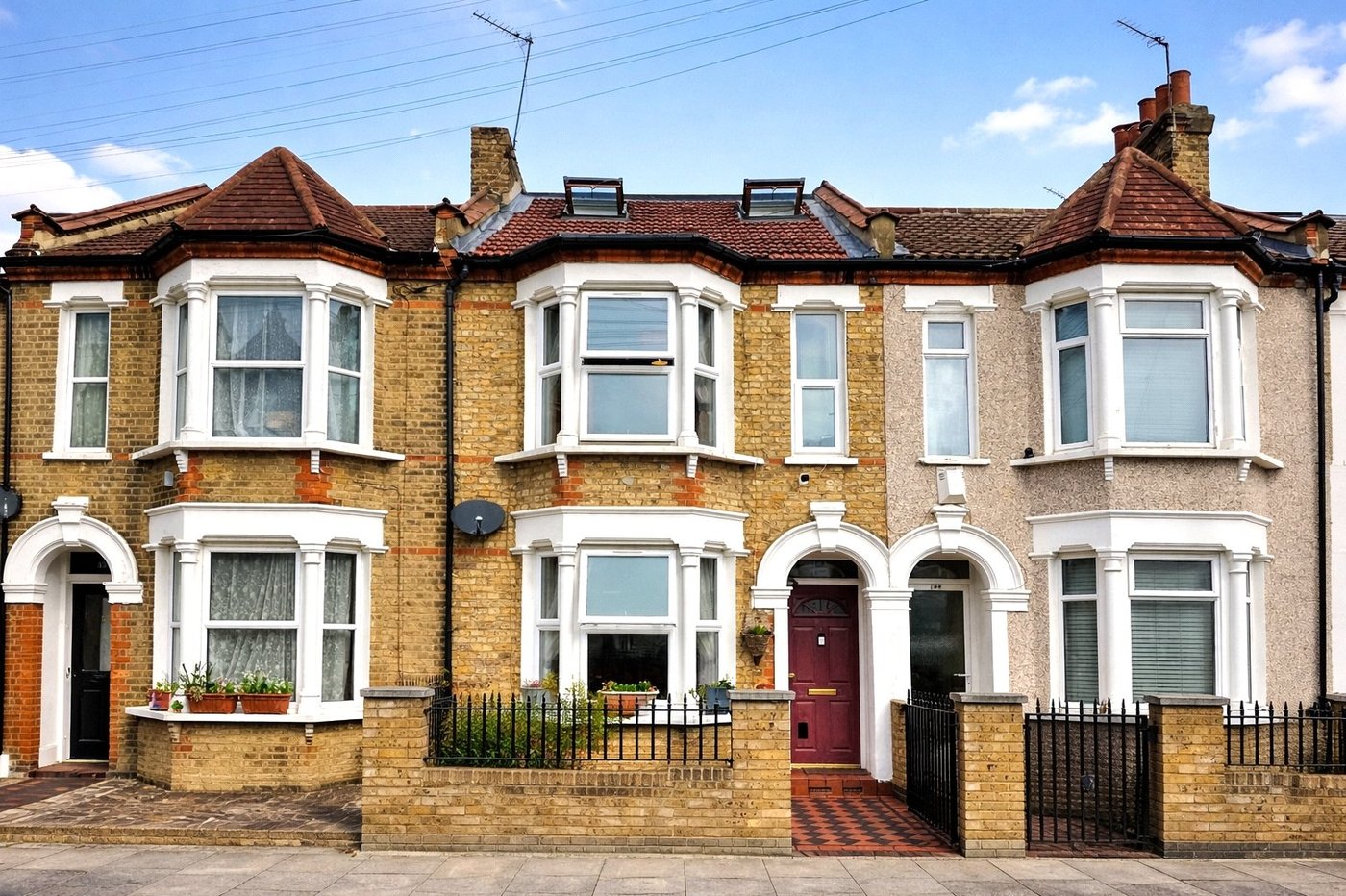 4 bedroom house for sale in London | Robinson Jackson