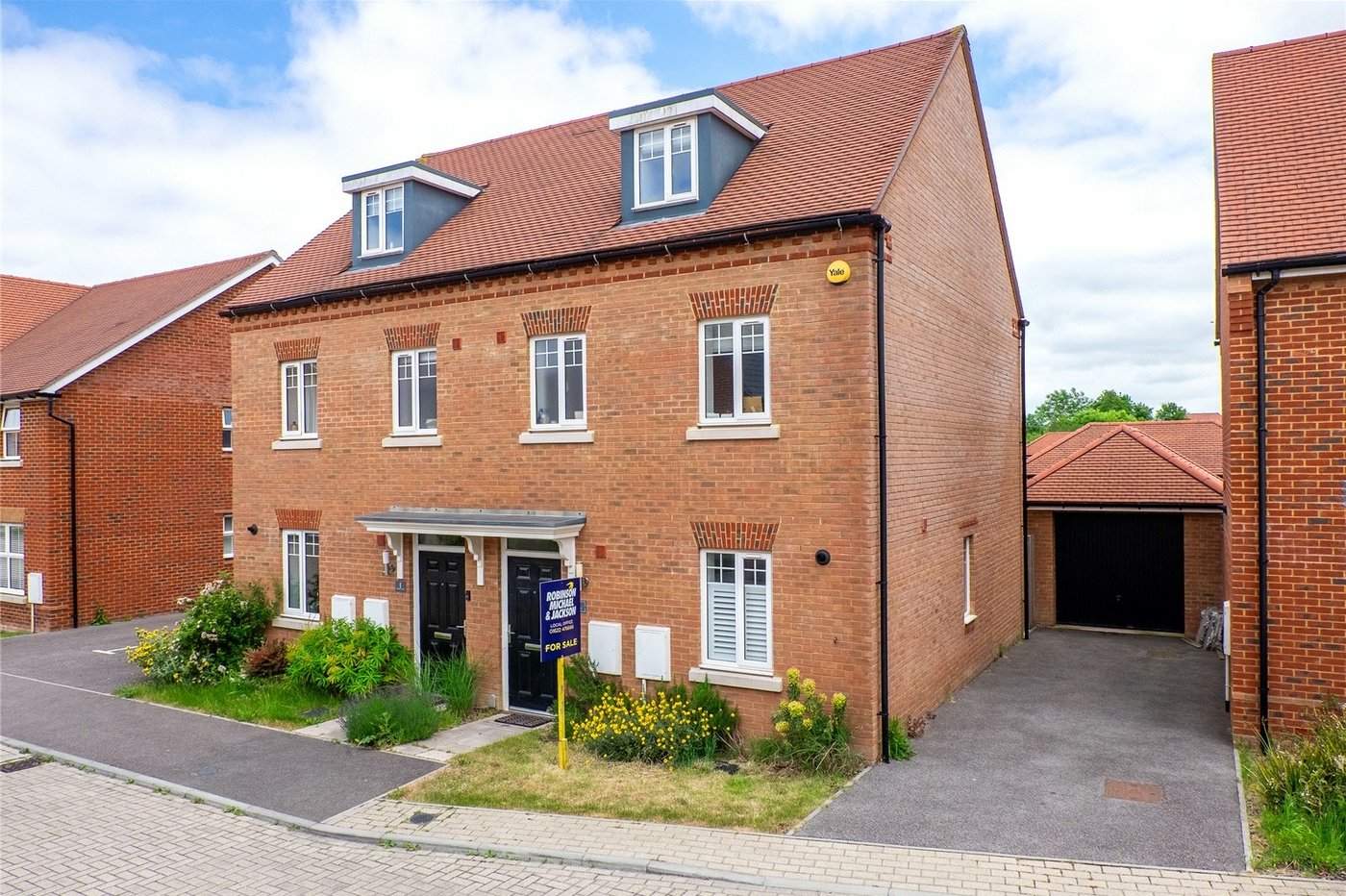 3 bedroom house for sale in Staplehurst | Robinson Michael & Jackson