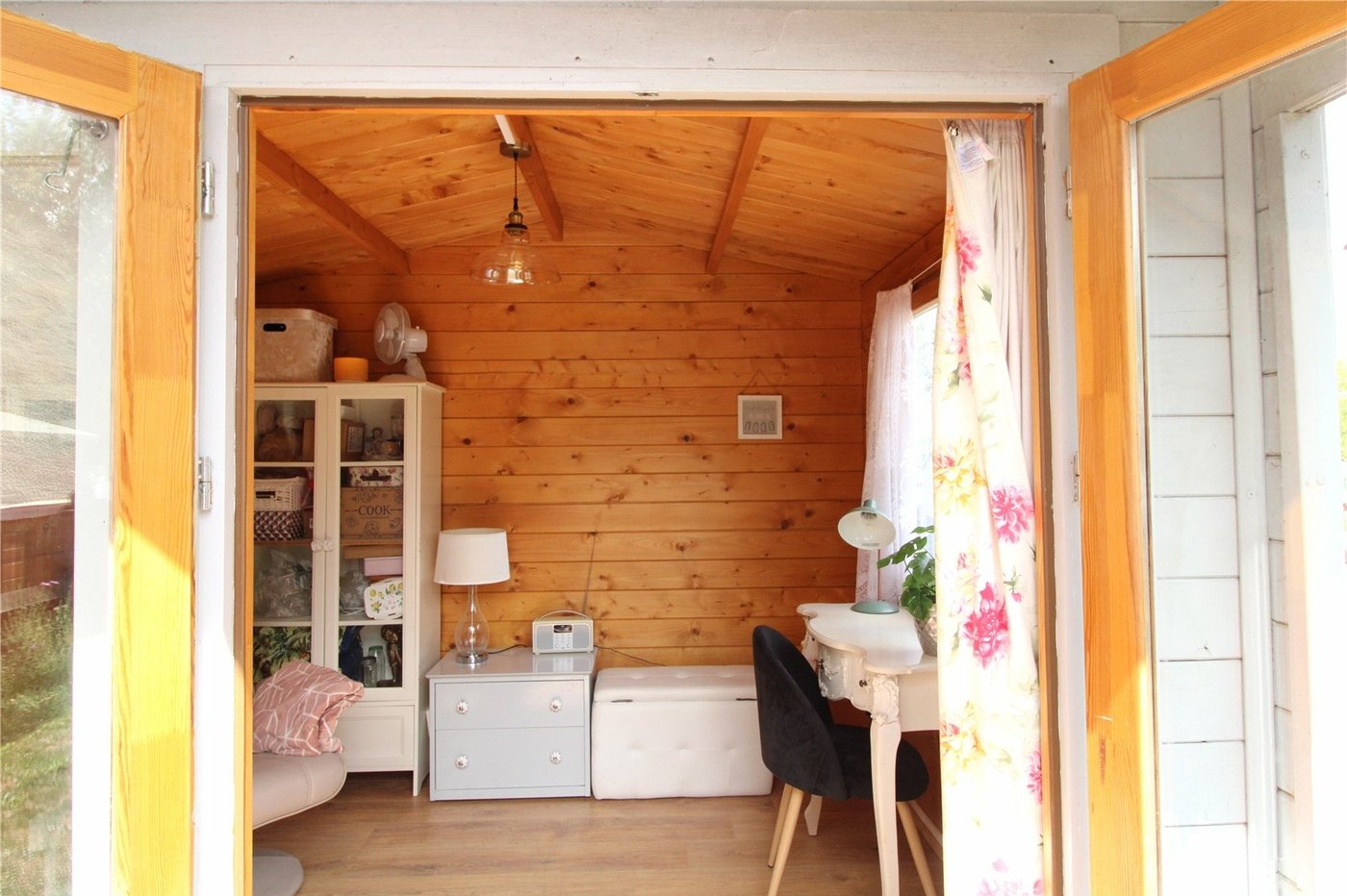 1 bedroom property for sale in Southfleet | Robinson Michael & Jackson