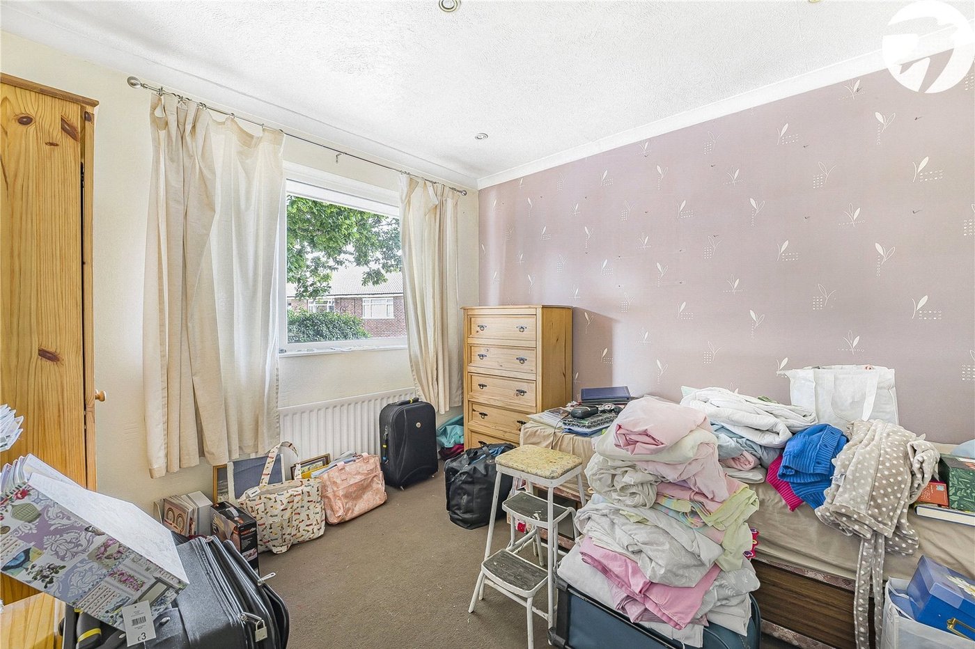 3 bedroom house for sale in Bean | Robinson Jackson