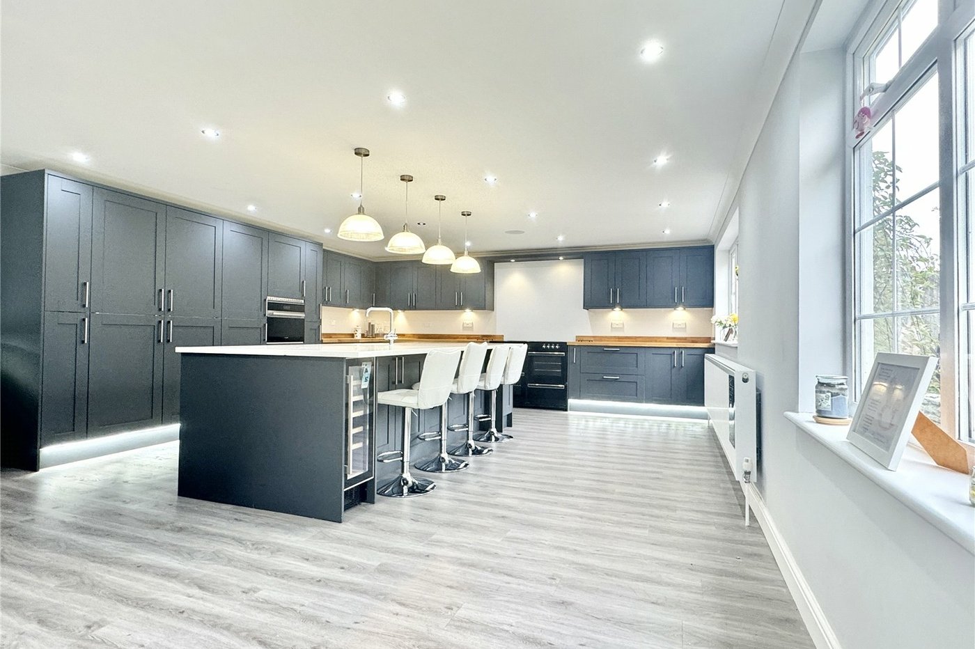 4 bedroom house for sale in Leydenhatch Lane | Robinson Jackson