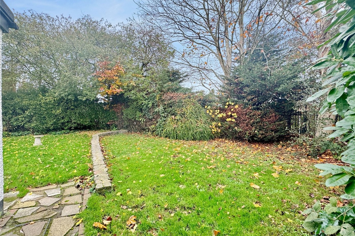 4 bedroom house for sale in Leydenhatch Lane | Robinson Jackson