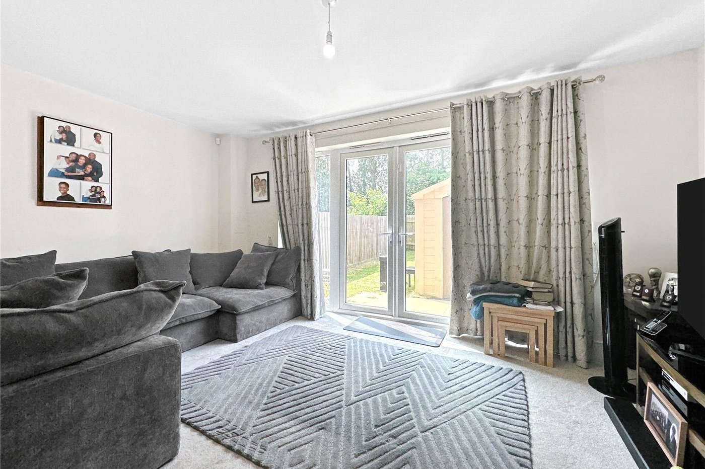 4 bedroom house for sale in Rainham | Robinson Michael & Jackson