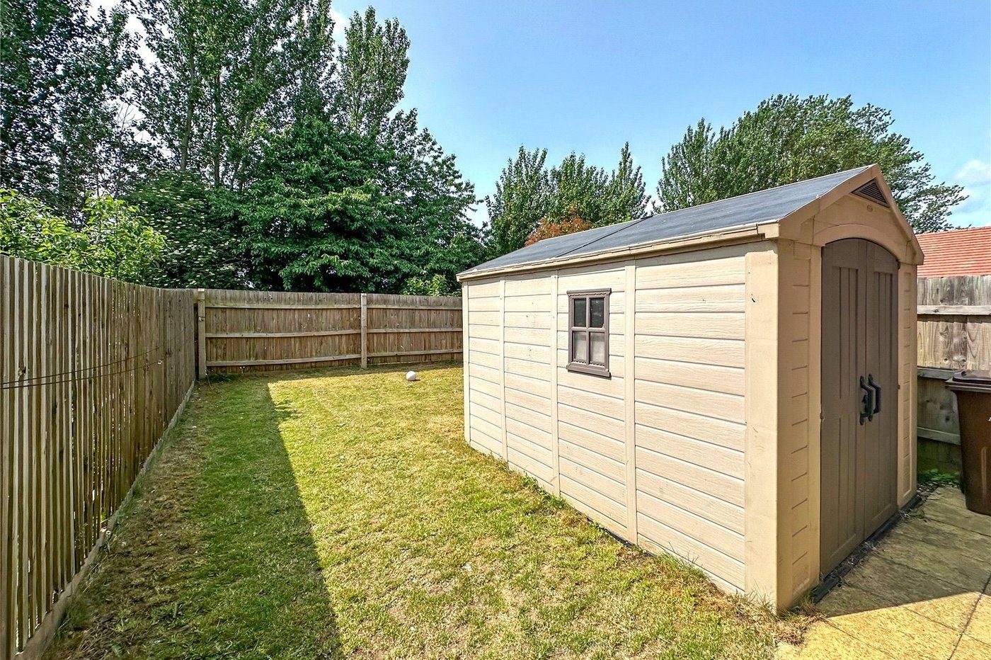 4 bedroom house for sale in Rainham | Robinson Michael & Jackson