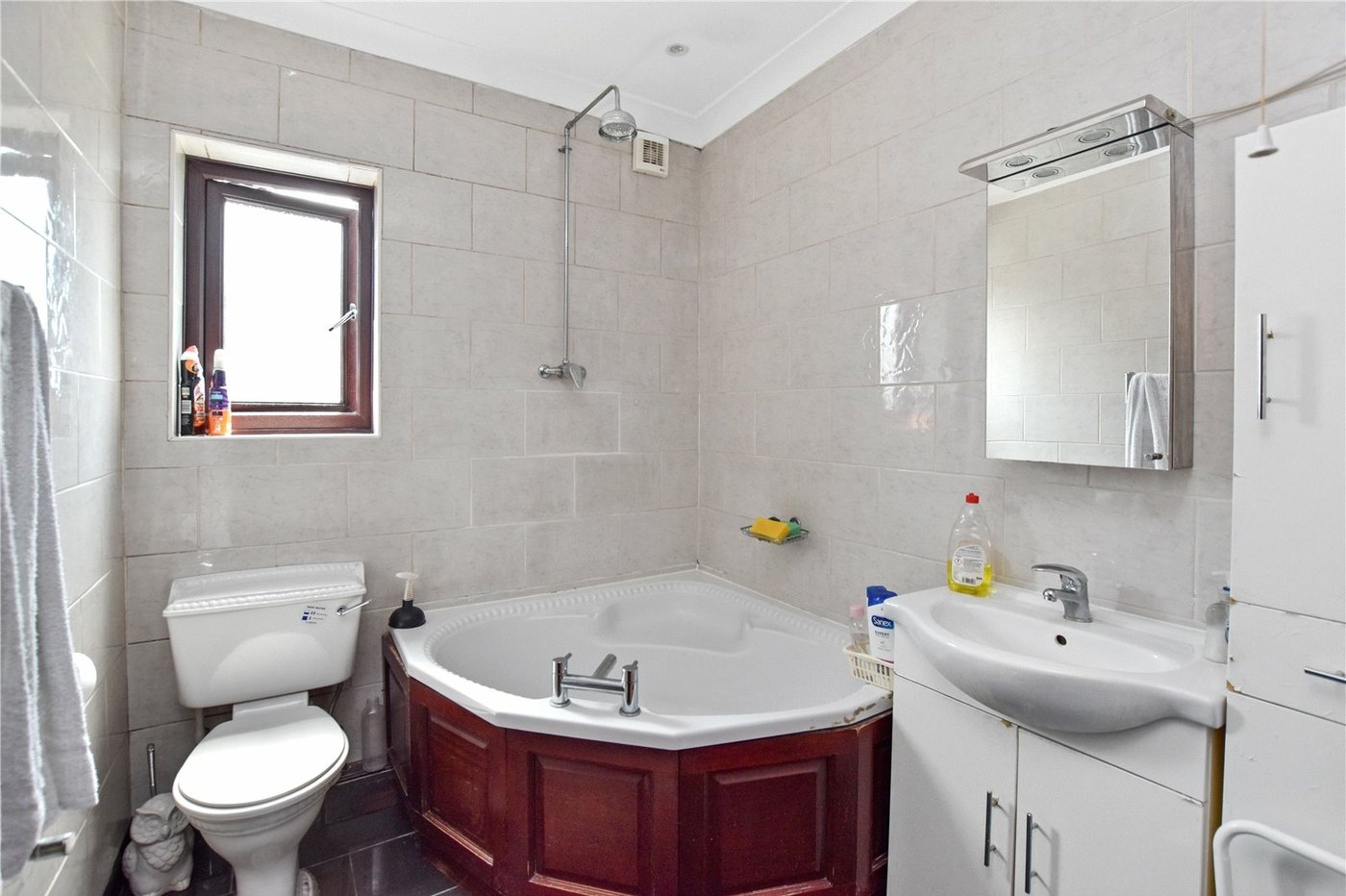 5 bedroom house for sale in Bexleyheath | Robinson Jackson