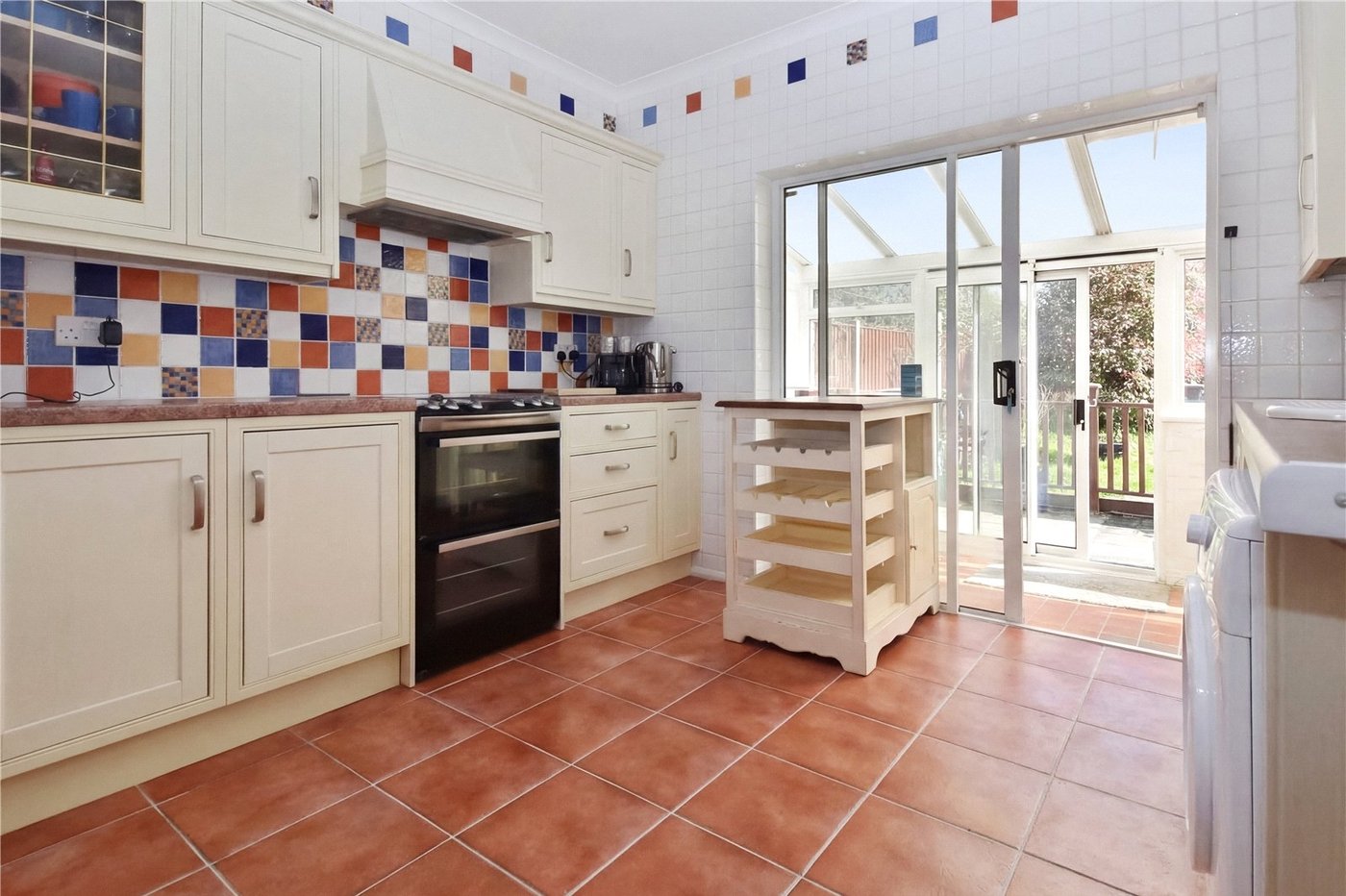 3 bedroom bungalow for sale in Bexleyheath | Robinson Jackson