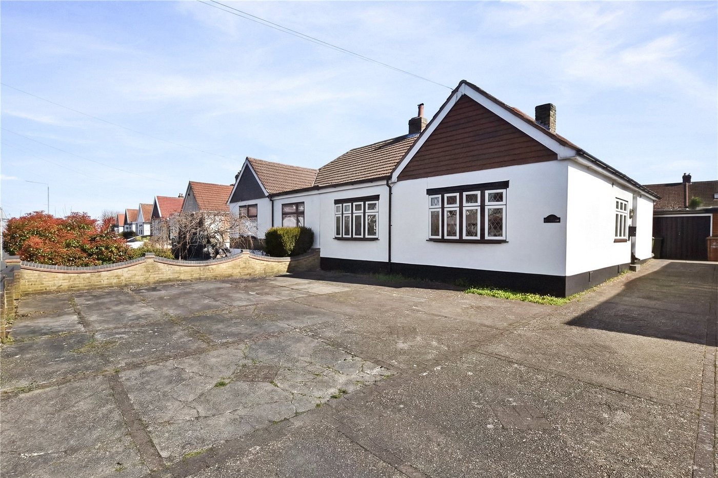 3 bedroom bungalow for sale in Bexleyheath | Robinson Jackson