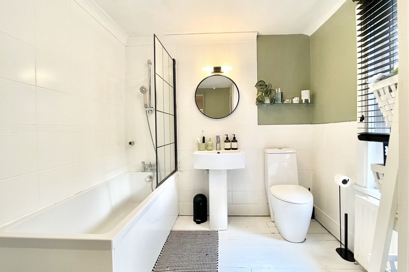 2 bedroom house for sale in Dartford | Robinson Jackson