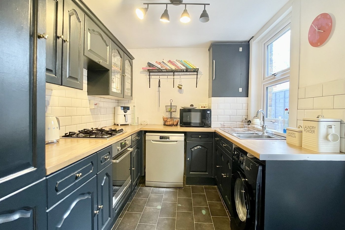 2 bedroom house for sale in Dartford | Robinson Jackson