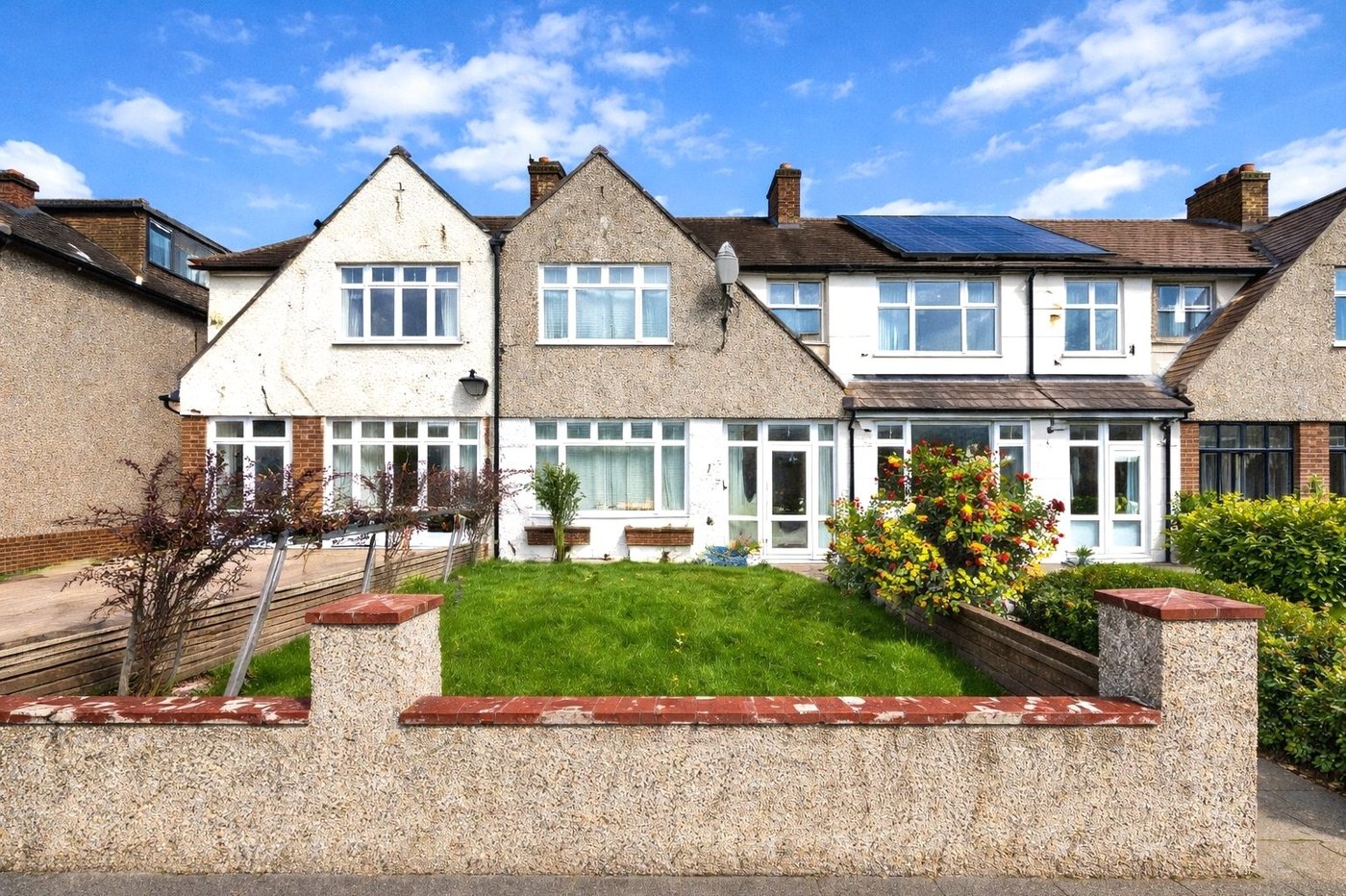 3 bedroom house for sale in Bromley | Robinson Jackson