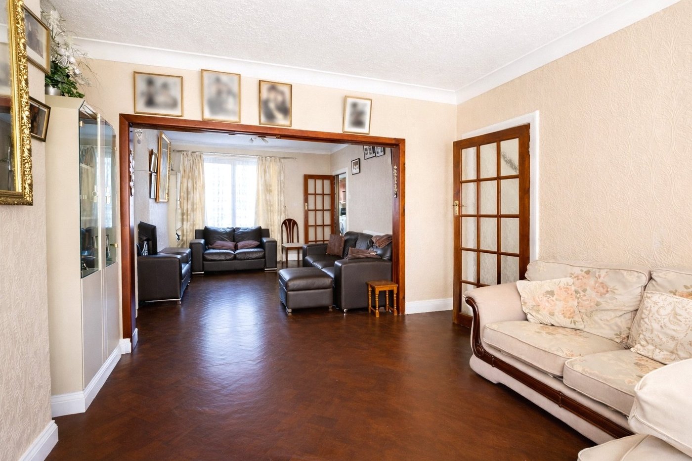 3 bedroom house for sale in Bromley | Robinson Jackson