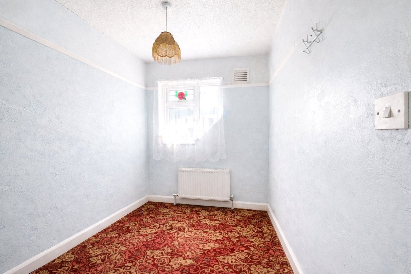3 bedroom house for sale in Bromley | Robinson Jackson