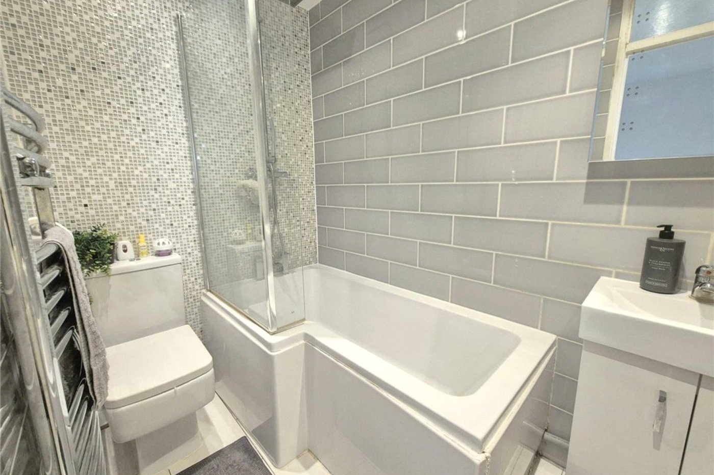 2 bedroom house for sale in St Pauls Cray | Robinson Jackson