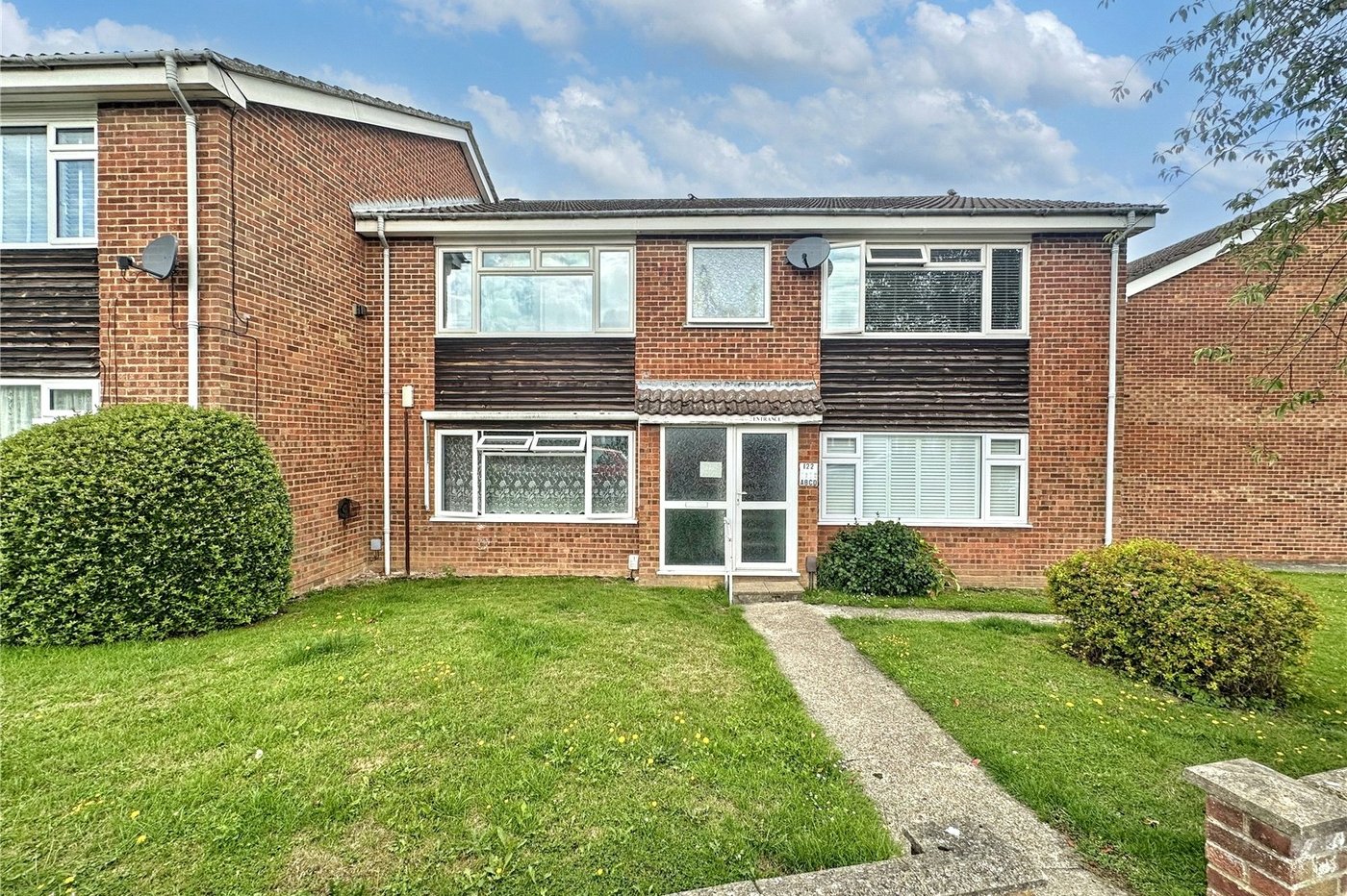 1 bedroom property for sale in Wigmore | Robinson Michael & Jackson