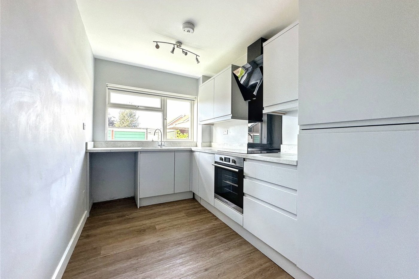 1 bedroom property for sale in Wigmore | Robinson Michael & Jackson